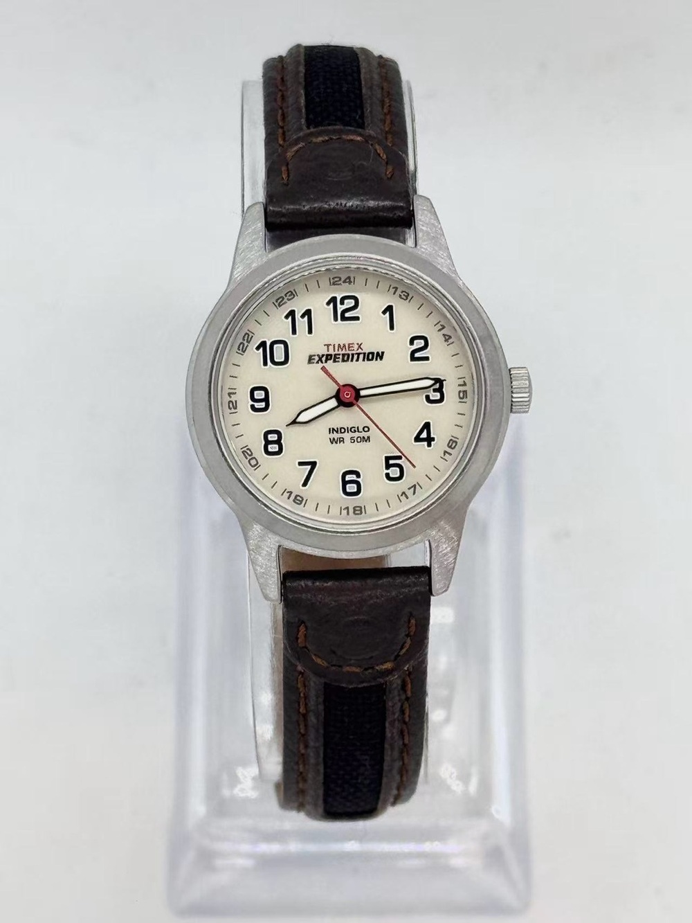 Vintage Timex Expedition Womenβs Quartz Watch 24mm Indiglo Date New Battery Runs